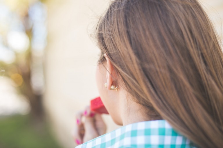 Pearls + Pineapples + Pops Thrifty Pineapple