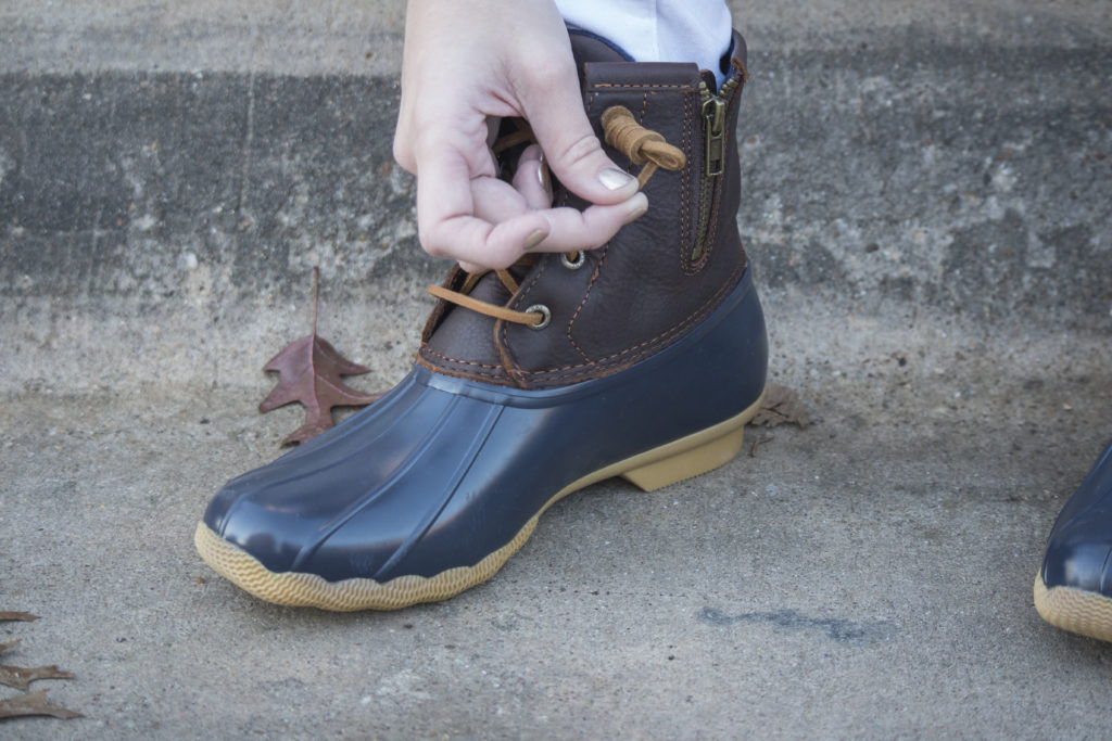 How To Tie Duck Boots Step by Step - Thrifty Pineapple
