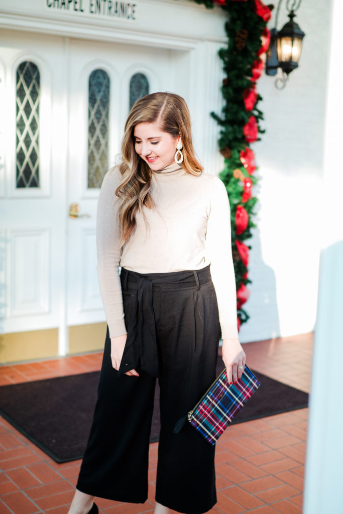 What To Wear for Christmas Eve - Thrifty Pineapple