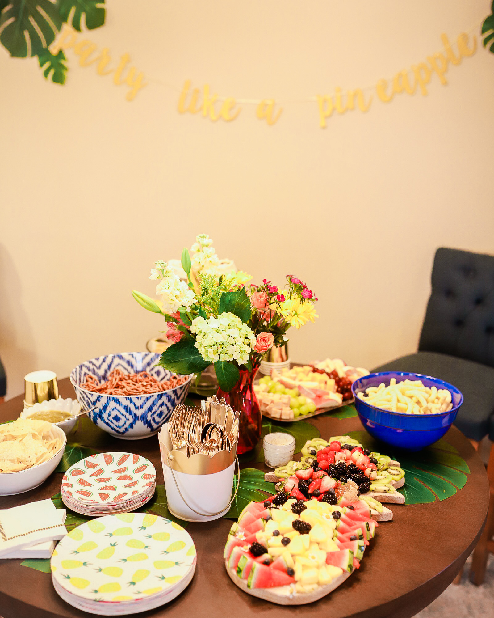 7 Tips for Stress-Free Party Planning - Thrifty Pineapple