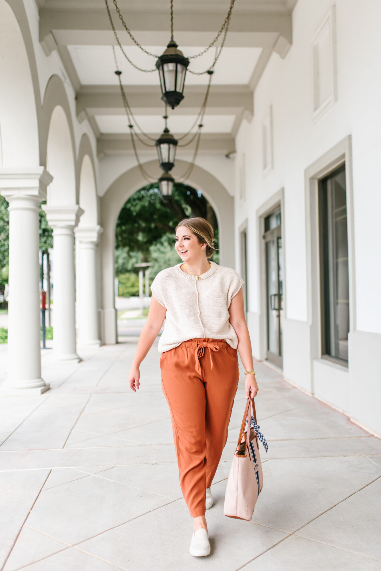 Styling Rust Colored Pants Two Ways - Thrifty Pineapple