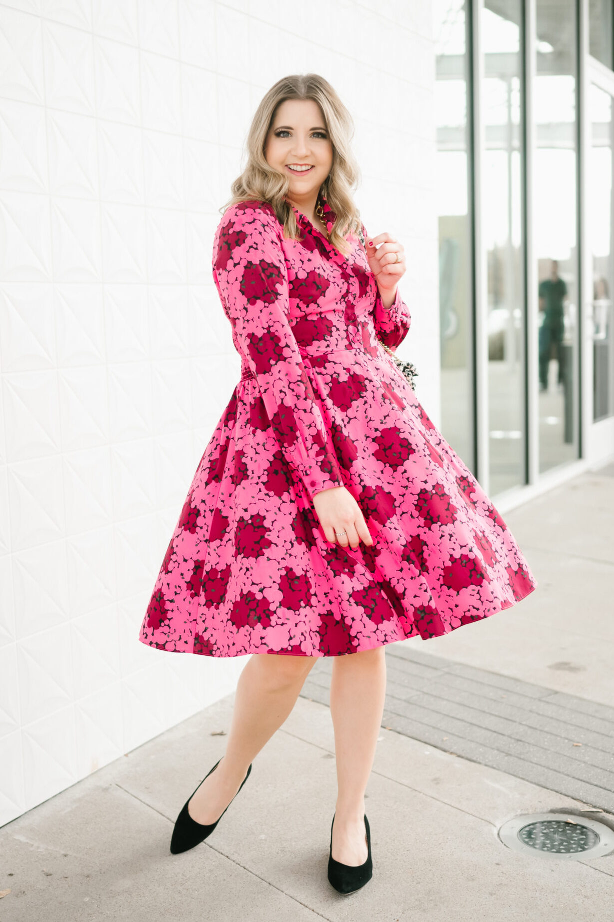 What to Wear to a Galentine's Day Party - Thrifty Pineapple