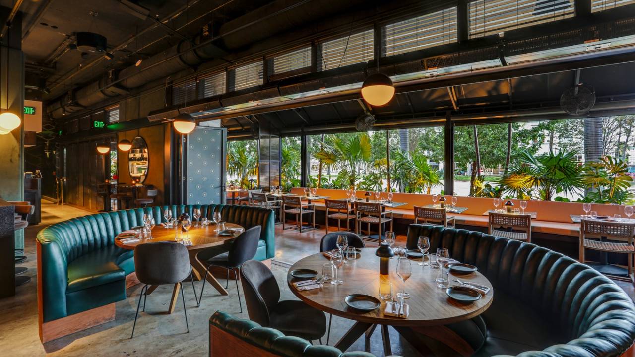 5 Must Visit Places on Miami Beach Thrifty Pineapple